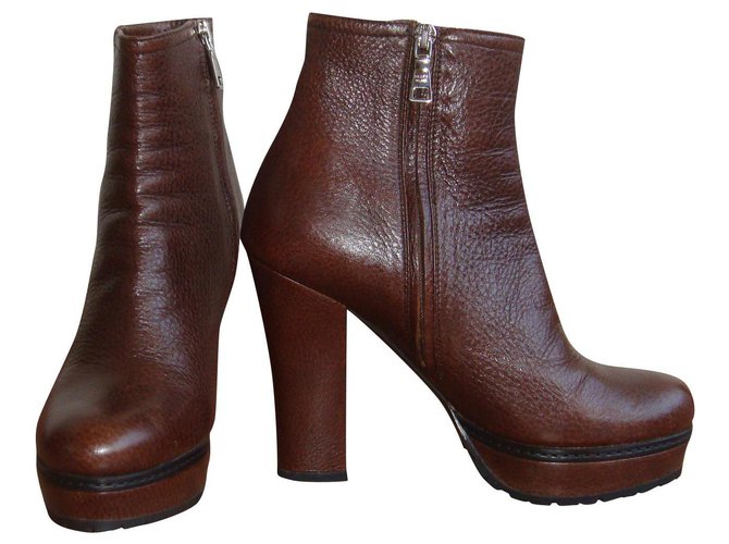 Prada Ankle Boots Brown Leather  ref.216365