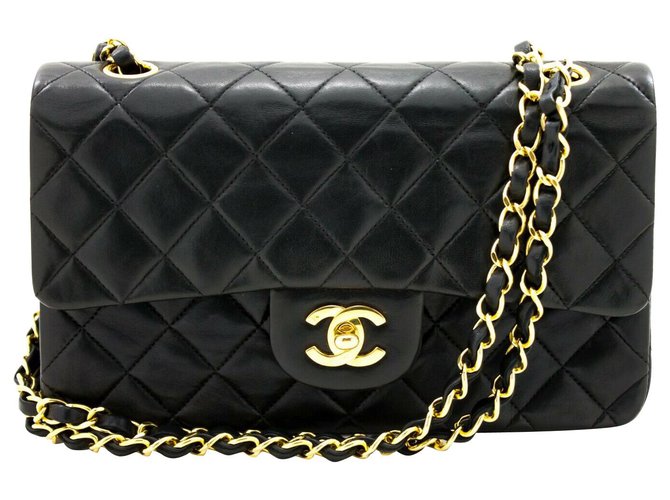 Chanel shoulder bag Black Leather  ref.216404
