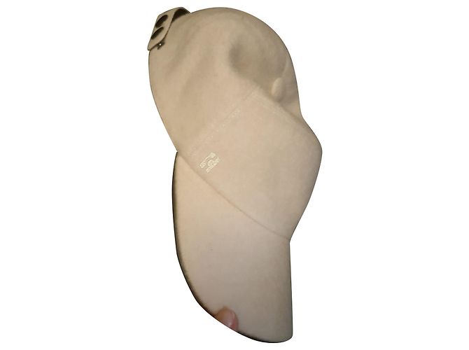 Hermès Bonnets Bonnets Beige