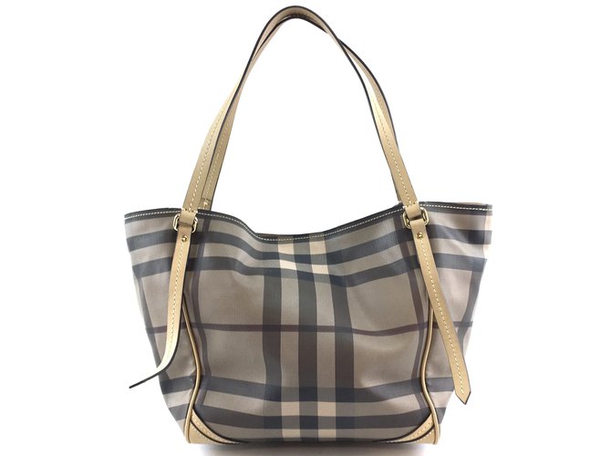 burberry check pattern