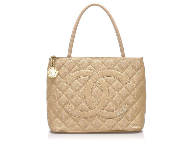 Chanel Brown Caviar Medallion Tote Beige Leather ref.883640 - Joli