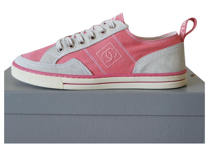Chanel sneakers Tissu Rose Gris  ref.217294
