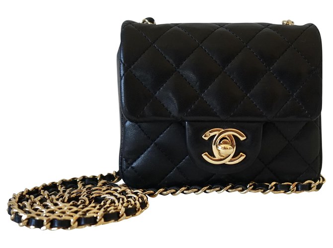 Chanel Handbags Black Leather  ref.217934