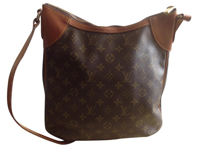 Louis Vuitton Handbags Brown Leather Cloth  ref.218179