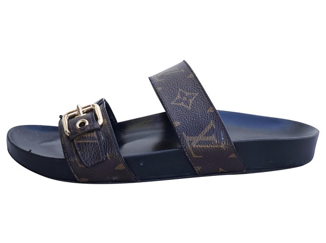 Louis Vuitton Des sandales Cuir Toile Marron Noir  ref.218210