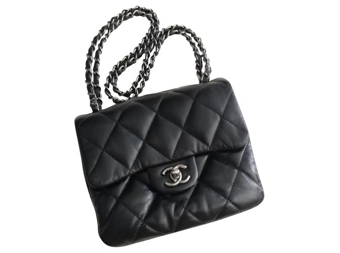 Timeless Chanel Square classic flap bag Black Leather  ref.218540