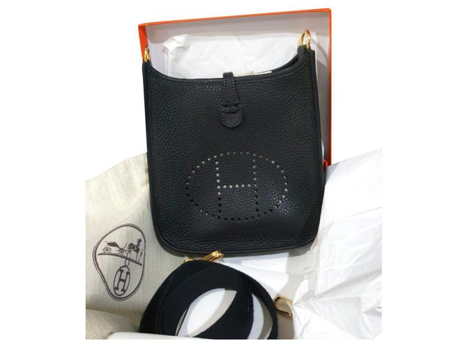 Hermès Bolsa Hermes TPM Black Evelyne com GHW Preto Couro  ref.218542