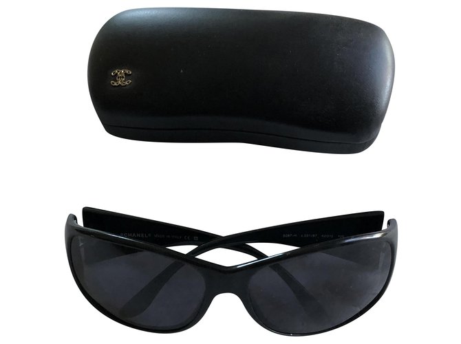 Chanel eye glasses Black Plastic  ref.218546