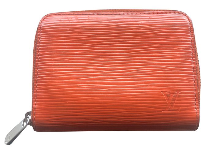 Louis Vuitton carteras Naranja Cuero  ref.218959