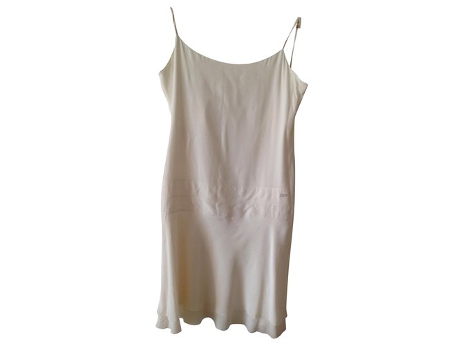 Chanel Dress with thin straps 100% ivory silk  ref.219123