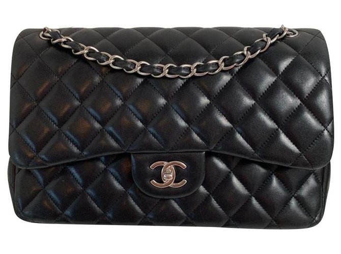 Timeless Chanel Black Leather  ref.219365