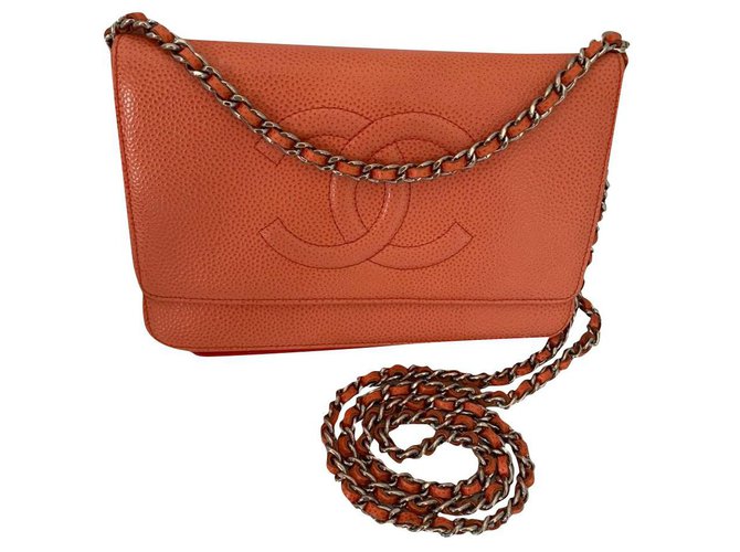 Wallet On Chain Chanel Coral Leather  ref.219487