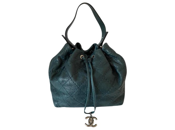 Chanel Blue Green Leather  ref.219520