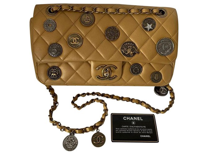 Timeless Chanel Dourado Couro  ref.219523