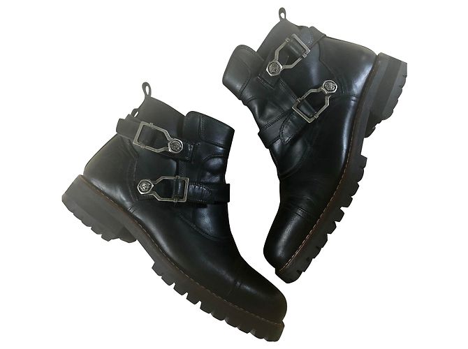 Botas de couro Gianni Versace Preto