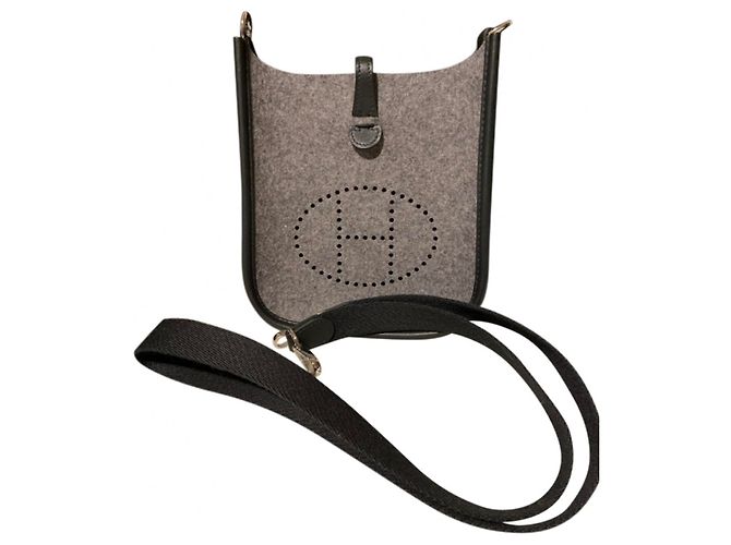 Hermès Neue Evelyne seltene Mini tpm 16 Grau