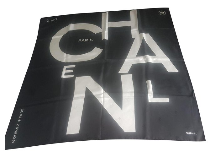 Chanel Lenços de seda Preto  ref.219625