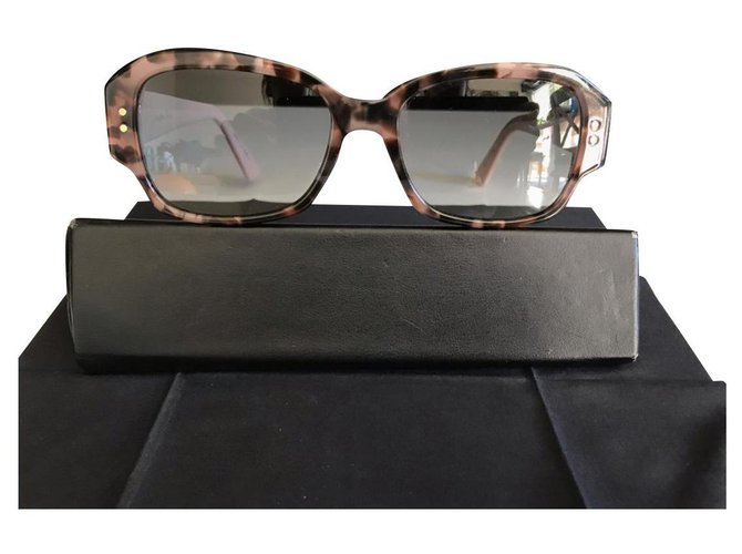 Dior Sunglasses Pink Plastic  ref.219630