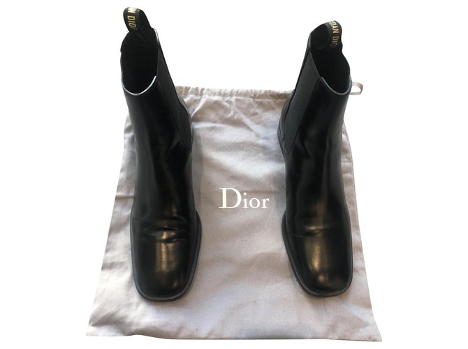 Christian Dior Boots femme Dior Cuir Noir  ref.219646
