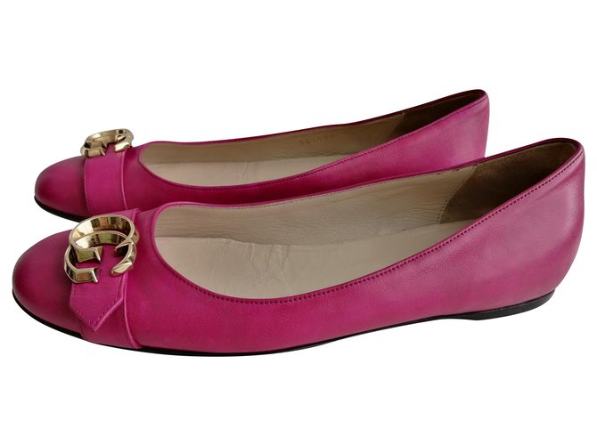Gucci Ballet flats Pink Leather  ref.219647