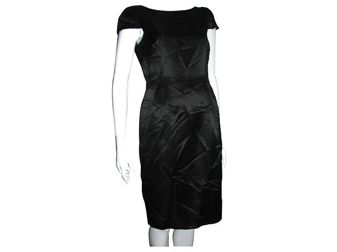 Moschino Cheap And Chic Vestido Moschino de seda negro