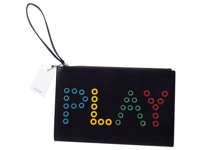 Neu mit Tag. Mango Play Armbandtasche aus Kunstleder. 30 x 19 cm. Schwarz  ref.219904