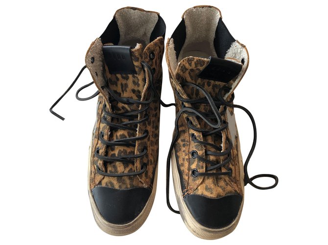 Zapatos altos Vstar de Golden Goose Negro Estampado de leopardo Suecia Cuero Lienzo  ref.219929