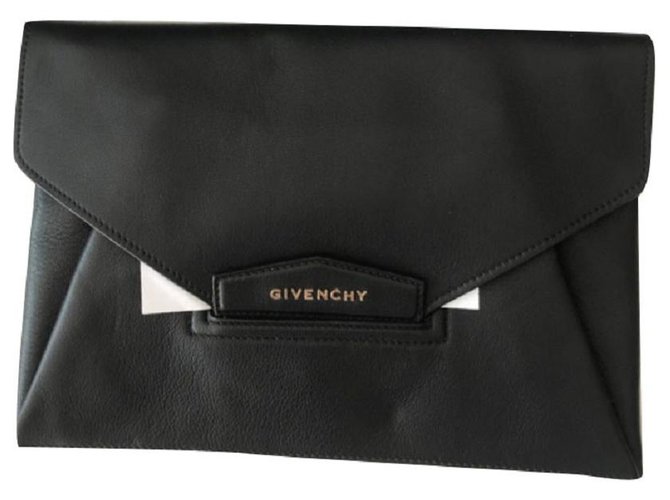 Bolsa de embreagem Givenchy Black Antigona Preto Couro  ref.219987