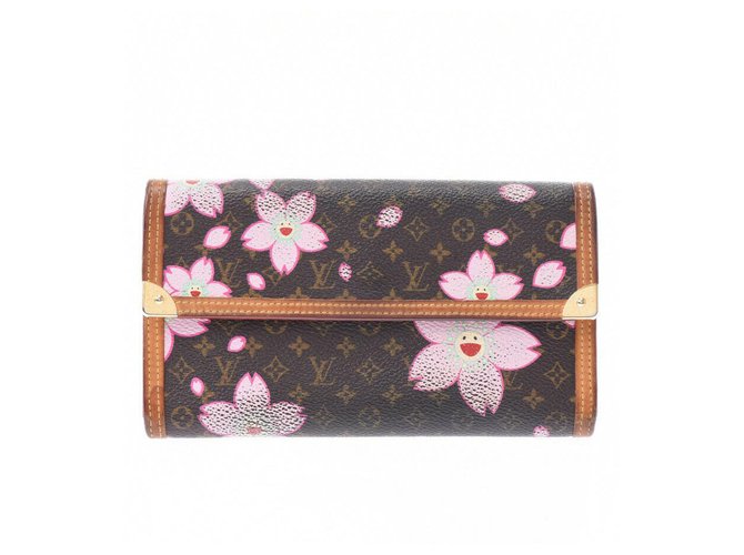 Louis Vuitton wallet Brown Cloth  ref.220163