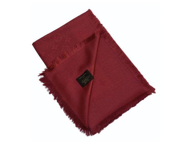 Louis Vuitton Lenços de seda Vermelho  ref.220947