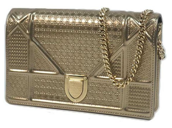 Dior Christian Christian Kette Wallet Damen Umhängetasche Gold Golden Leder  ref.221692