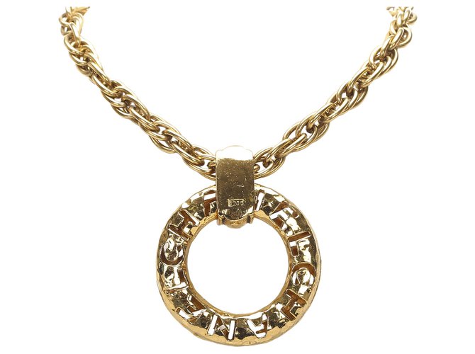 Chanel Gold Ring Anhänger Halskette Golden Metall  ref.221929
