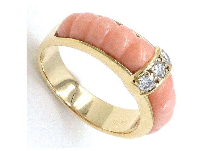 Vintage Van Cleef & Arpels Gold Diamond Coral Band Ring Multiple colors Yellow gold  ref.221978