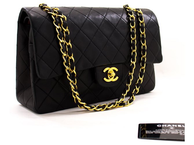 Chanel 2.55 Bolso de hombro mediano con cadena y solapa forrada Piel de cordero negra Negro Cuero  ref.222754