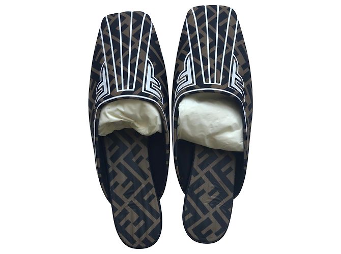 Fendi Freedom Mules