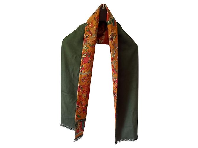 Lenço Hermès de seda e angorá verde e laranja