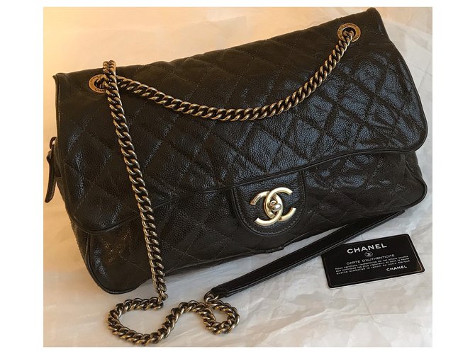 Chanel Com Cartão Caviar Aba Crossbody Bag em Marrom Couro  ref.223193