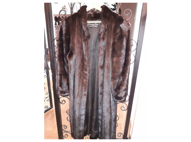 Christian Dior Coat of Mink Brown Fur  ref.223271