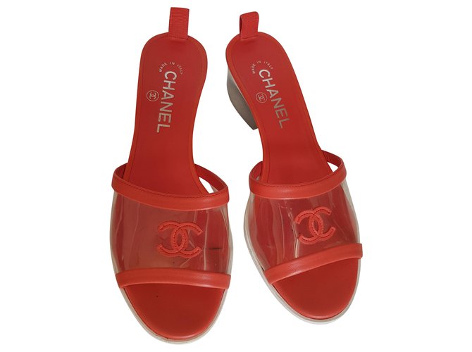 Chanel sandali Red Leather  ref.223382
