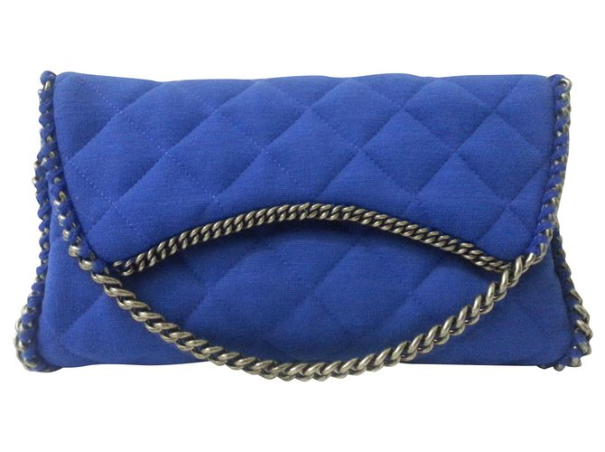 Chanel Bolsos de mano Azul Paño  ref.223431