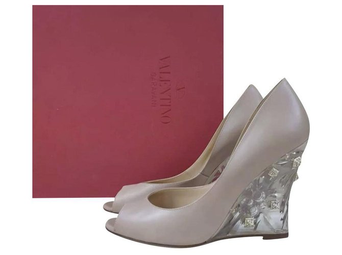 Valentino Nude Clear Studded Wedges Leather Pumps Size 38,5 Beige  ref.223490