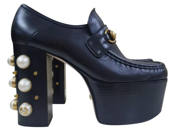 Gucci Black Vegas Pearl Studded Platform Loafer Sz.38,5 Preto Couro  ref.223498