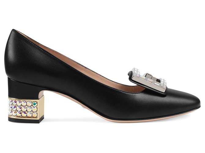 Zapatos de tacón con adornos de G con cristales negros de Gucci Plata Cuero Becerro  ref.223631