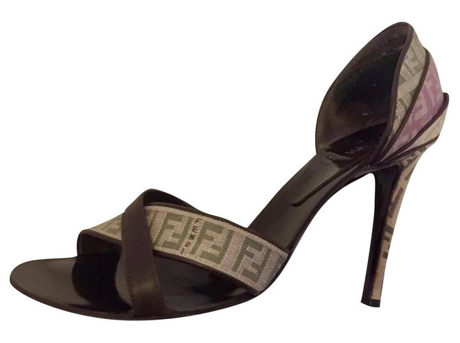 Fendi zucca heels Multiple colors Leather Cloth  ref.223791