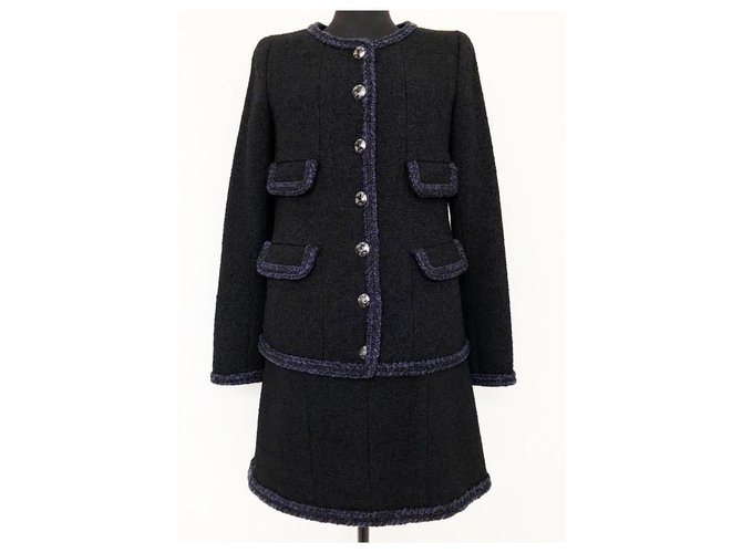 Chanel NEU 11K $ Jacke und Kleid Tweed  ref.223897