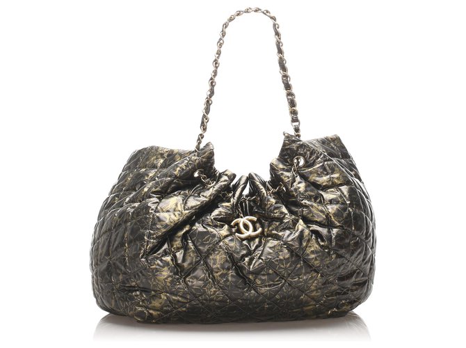 Chanel Black XL Cabas Spirit Nylon Tote Bag Golden Cloth  ref.224023