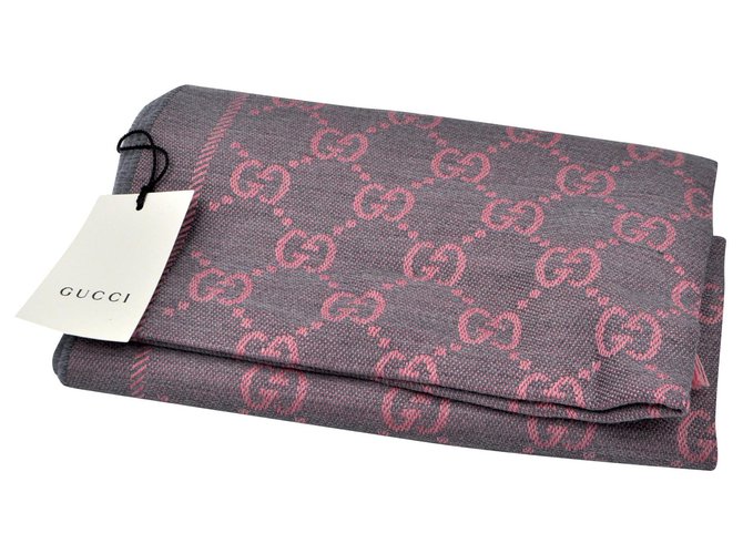 Gucci Scarf pink-grey 100% Silk monogram motifs Dark grey  ref.224163