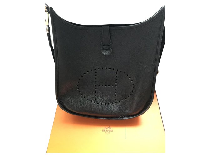 Evelyne Hermès Evelyn bag 29 Black Silver hardware Leather  ref.224506