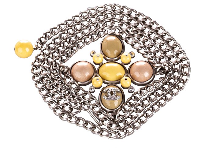 Cinturón con cadena CC adornado plateado de Chanel Plata Multicolor Metal Plástico  ref.224630