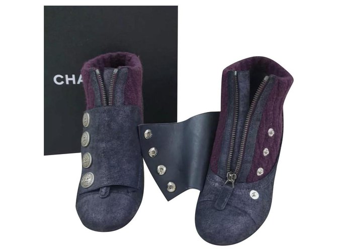 Chanel Wool Leather Logo Buttons  Ankle Boots Booties Sz. 38,5 Multiple colors  ref.224811